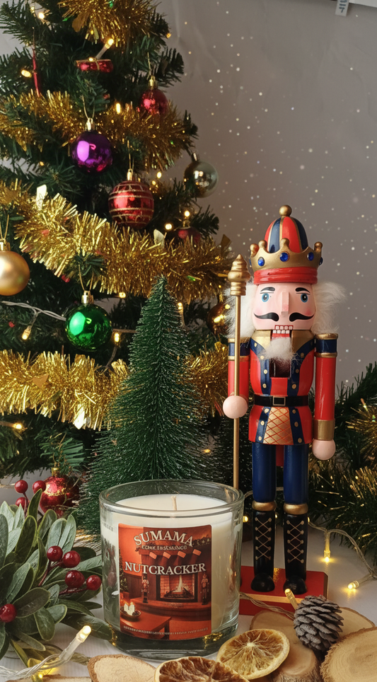 NUTCRACKER - 400g Candle