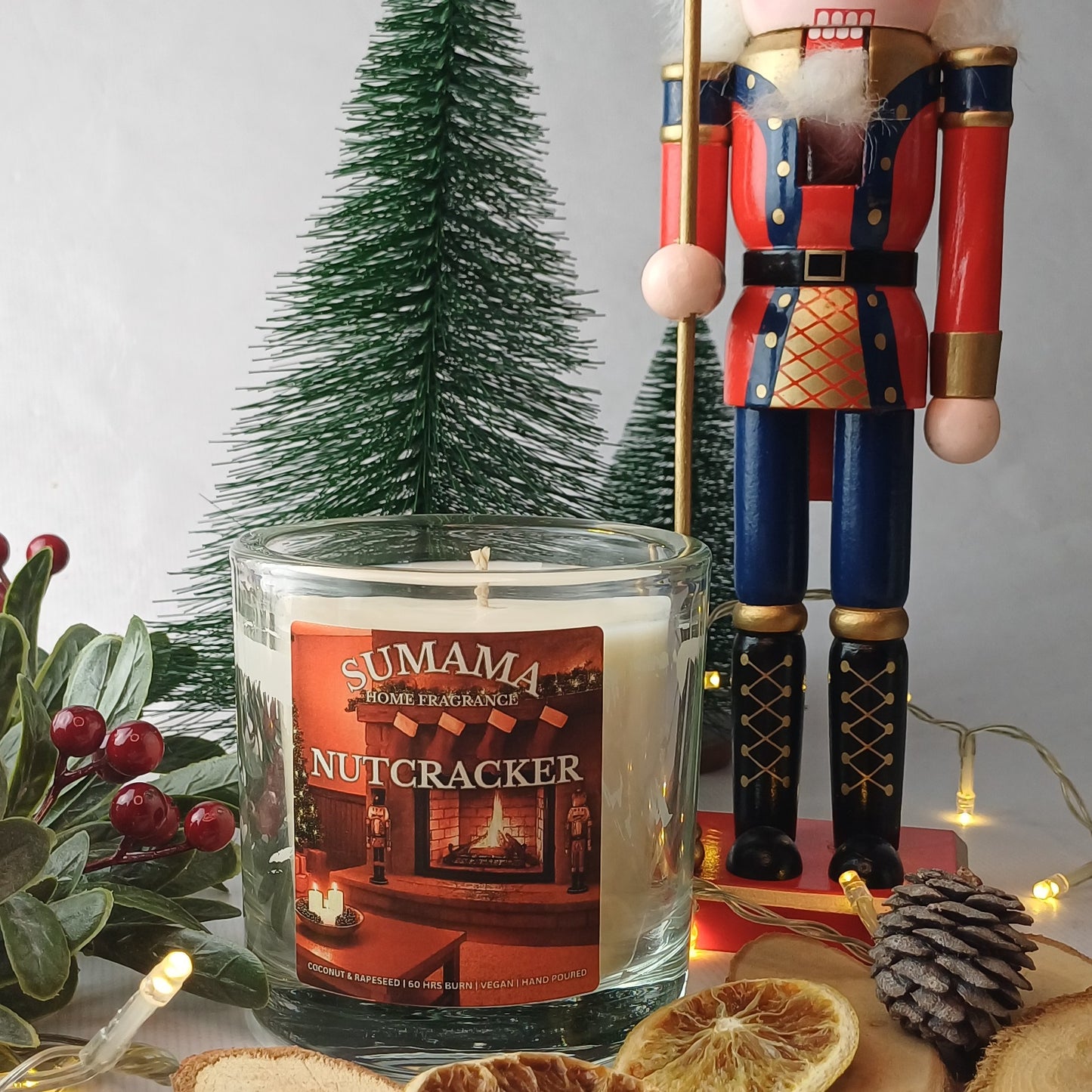NUTCRACKER - 400g Candle