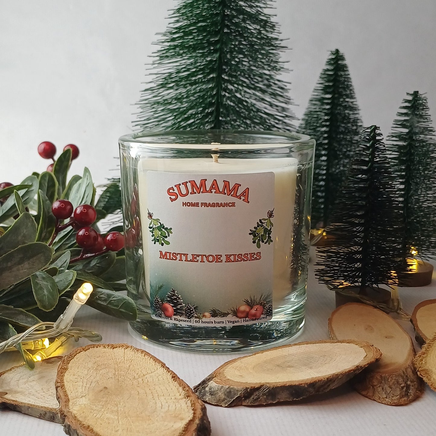 MISTLETOE KISSES - 400g CANDLE